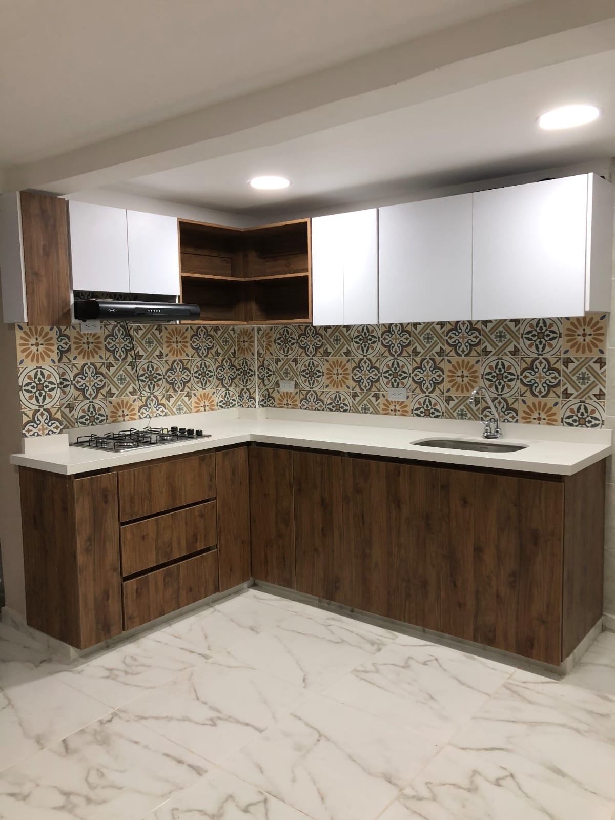 Cocina integral MADCOR MUEBLES